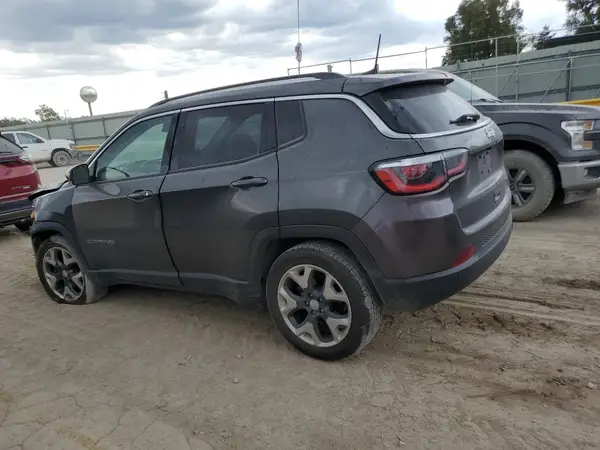 3C4NJCCB0JT358690 2018 JEEP COMPASS - Image 2