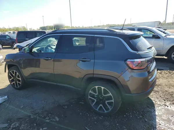 3C4NJCCB0JT411680 2018 JEEP COMPASS - Image 2