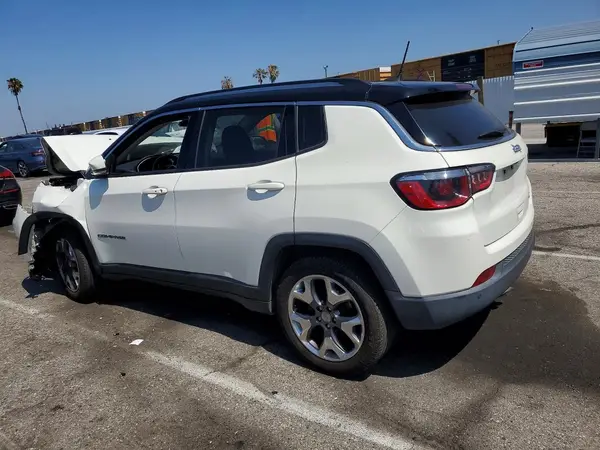 3C4NJCCB0JT461687 2018 JEEP COMPASS - Image 2