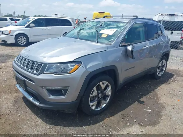 3C4NJCCB0KT662555 2019 JEEP COMPASS - Image 2