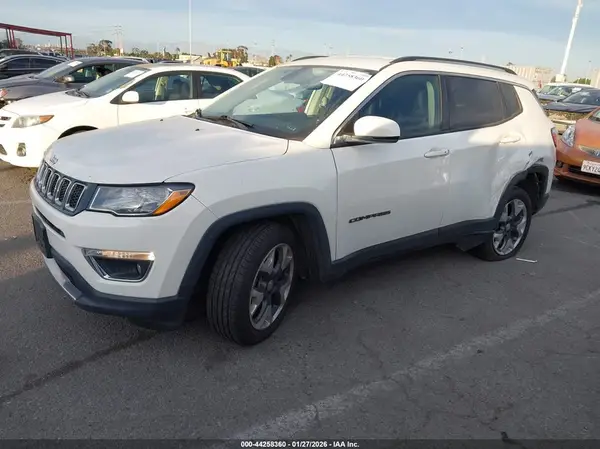 3C4NJCCB0KT663141 2019 JEEP COMPASS - Image 2