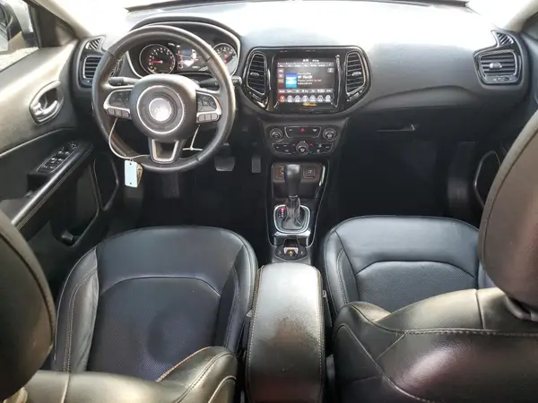 3C4NJCCB0KT675967 2019 JEEP COMPASS - Image 8