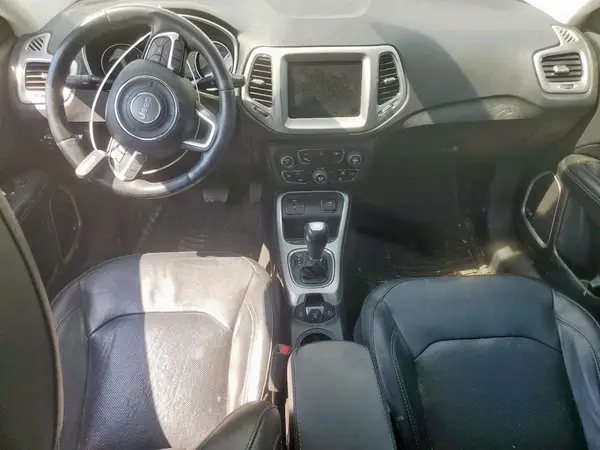 3C4NJCCB0KT692512 2019 JEEP COMPASS - Image 8