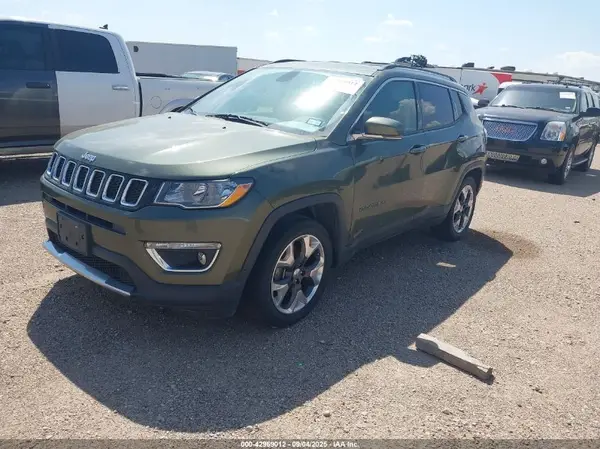 3C4NJCCB0KT802152 2019 JEEP COMPASS - Image 2
