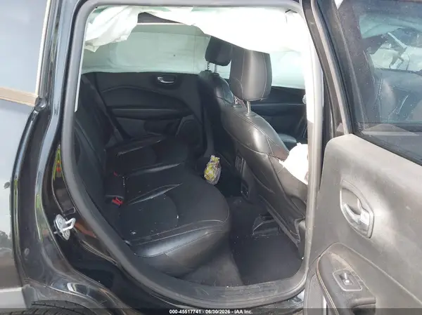 3C4NJCCB0LT140641 2020 JEEP COMPASS - Image 8