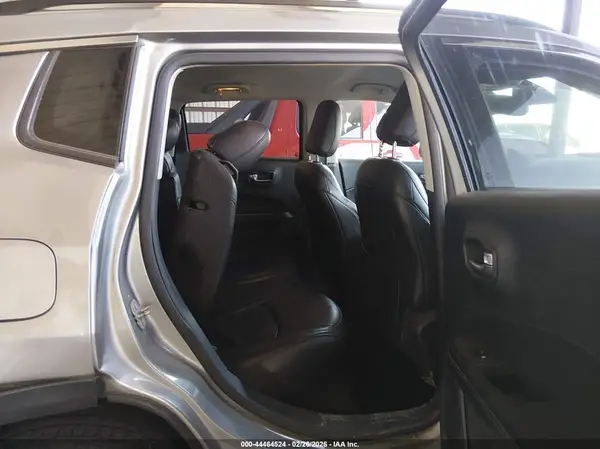 3C4NJCCB0LT154488 2020 JEEP COMPASS - Image 8