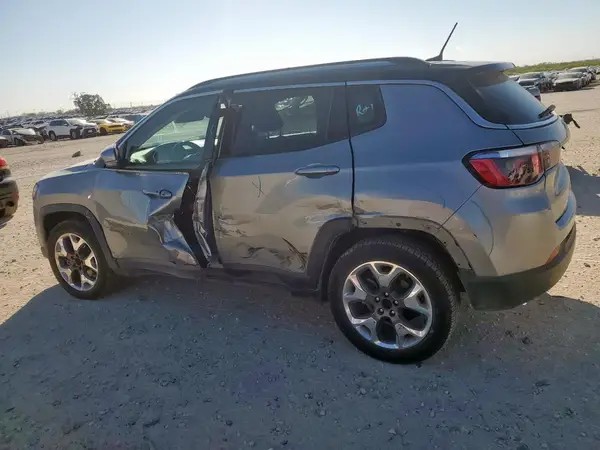 3C4NJCCB0LT155589 2020 JEEP COMPASS - Image 2