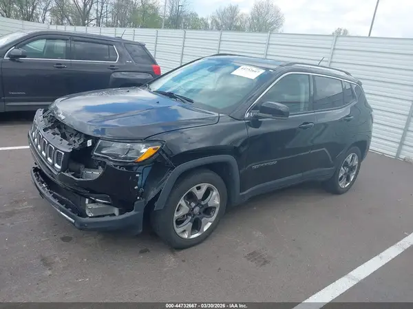 3C4NJCCB0LT200854 2020 JEEP COMPASS - Image 2