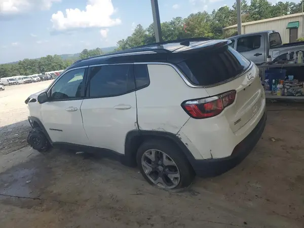 3C4NJCCB0LT211188 2020 JEEP COMPASS - Image 2