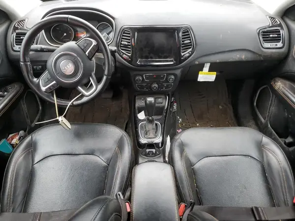 3C4NJCCB0LT211451 2020 JEEP COMPASS - Image 8
