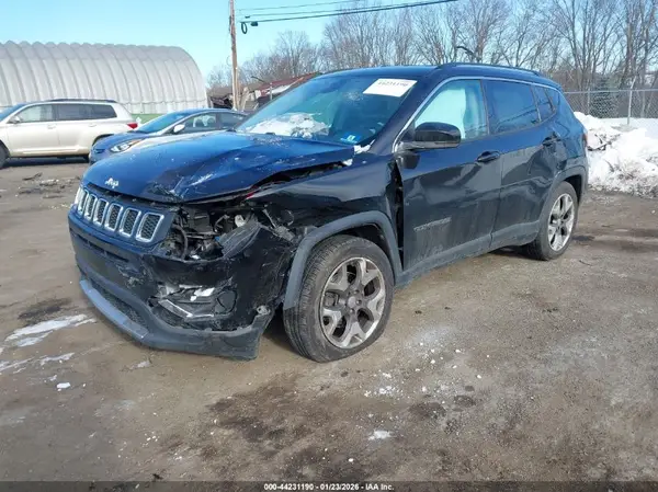 3C4NJCCB0LT218576 2020 JEEP COMPASS - Image 2