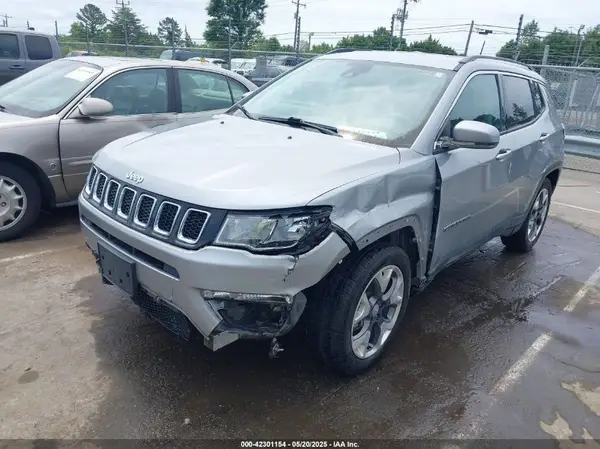 3C4NJCCB0MT573569 2021 JEEP COMPASS - Image 2