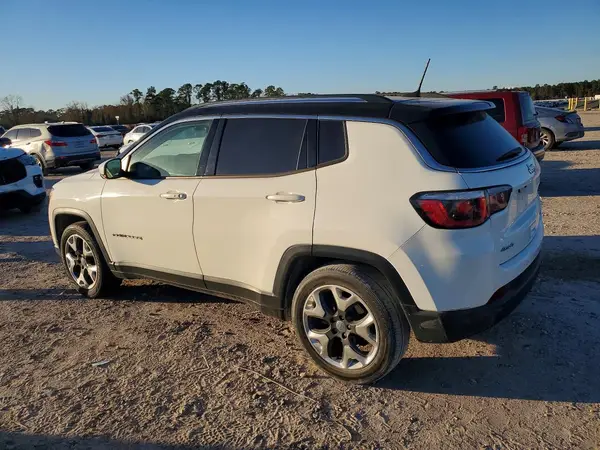 3C4NJCCB1JT211567 2018 JEEP COMPASS - Image 2
