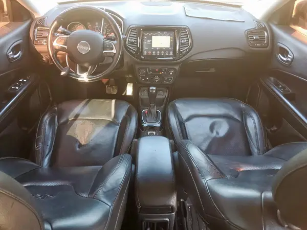 3C4NJCCB1JT357919 2018 JEEP COMPASS - Image 8