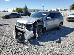 3C4NJCCB1JT406097 2018 JEEP COMPASS