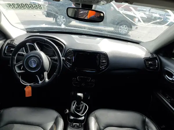 3C4NJCCB1JT406097 2018 JEEP COMPASS - Image 8