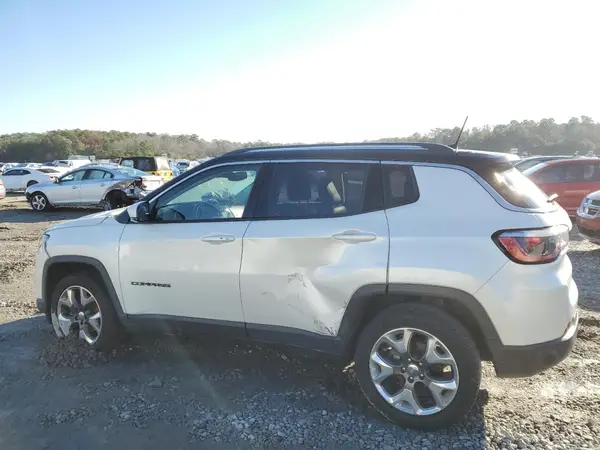3C4NJCCB1JT487991 2018 JEEP COMPASS - Image 2