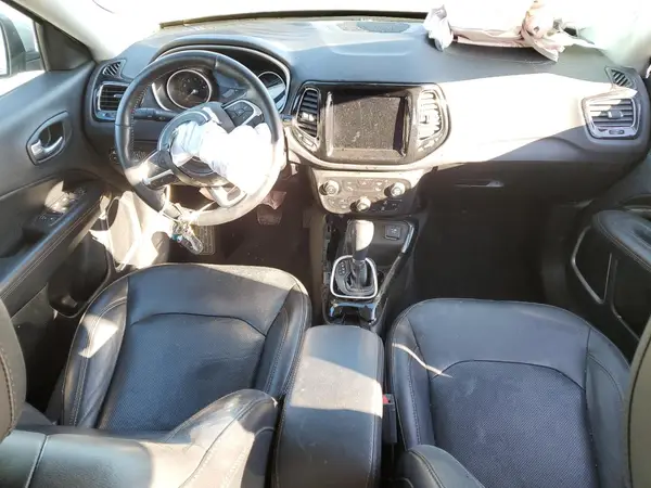 3C4NJCCB1JT487991 2018 JEEP COMPASS - Image 8