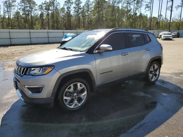 3C4NJCCB1KT637874 2019 JEEP COMPASS - Image 1