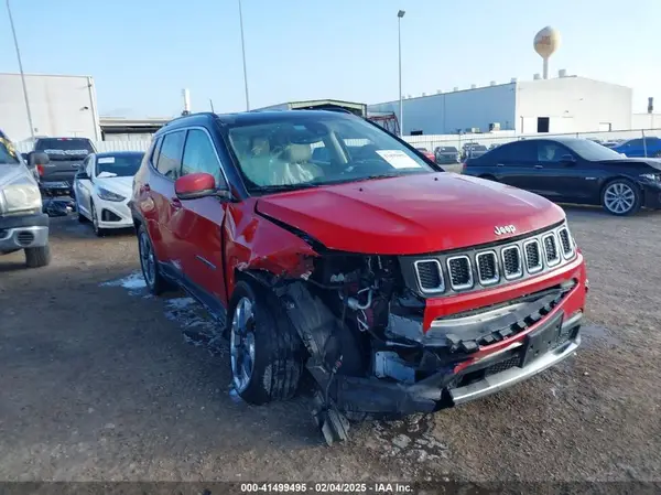 3C4NJCCB1KT638104 2019 JEEP COMPASS - Image 1