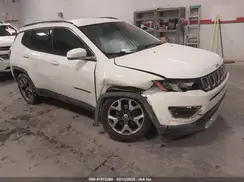 3C4NJCCB1KT662905 2019 JEEP COMPASS