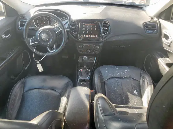 3C4NJCCB1KT667232 2019 JEEP COMPASS - Image 8
