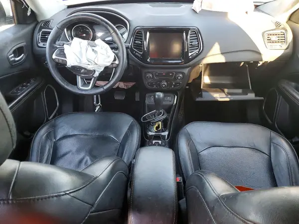 3C4NJCCB1KT675654 2019 JEEP COMPASS - Image 8