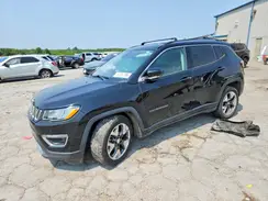 3C4NJCCB1KT676075 2019 JEEP COMPASS