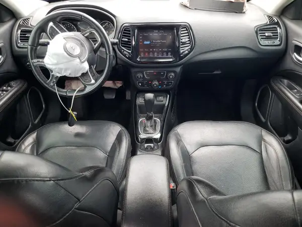 3C4NJCCB1KT676285 2019 JEEP COMPASS - Image 8