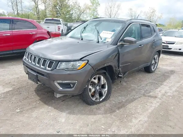 3C4NJCCB1KT699081 2019 JEEP COMPASS - Image 2