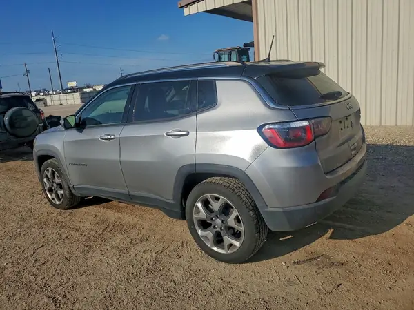 3C4NJCCB1KT699145 2019 JEEP COMPASS - Image 2