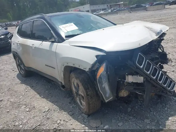 3C4NJCCB1KT711312 2019 JEEP COMPASS - Image 1