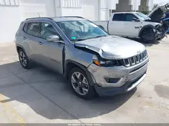 3C4NJCCB1KT788620 2019 JEEP COMPASS