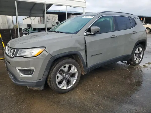 3C4NJCCB1KT814763 2019 JEEP COMPASS - Image 1