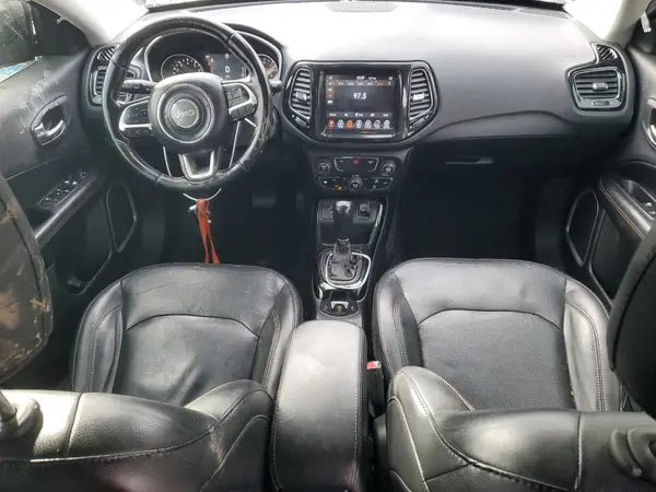 3C4NJCCB1KT814763 2019 JEEP COMPASS - Image 8
