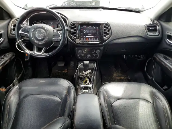 3C4NJCCB1KT819333 2019 JEEP COMPASS - Image 8