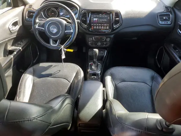 3C4NJCCB1KT819462 2019 JEEP COMPASS - Image 8