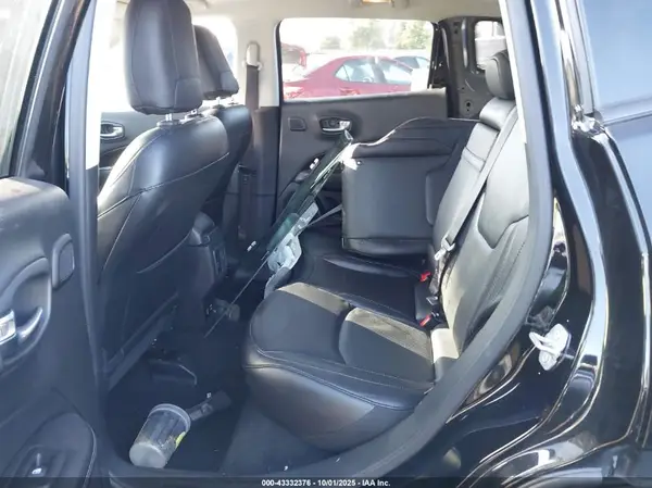 3C4NJCCB1KT819803 2019 JEEP COMPASS - Image 8