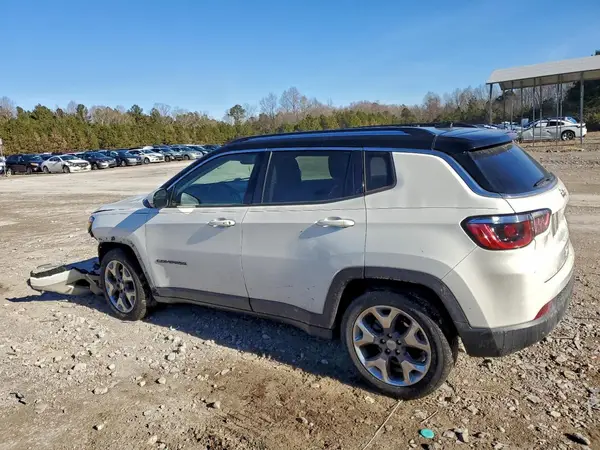 3C4NJCCB1LT120981 2020 JEEP COMPASS - Image 2