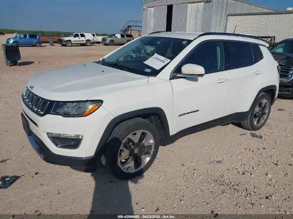 3C4NJCCB1LT123329 2020 JEEP COMPASS - Image 2