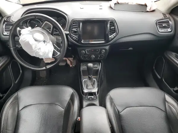 3C4NJCCB1LT154466 2020 JEEP COMPASS - Image 8
