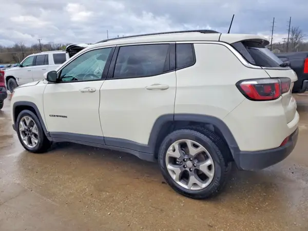 3C4NJCCB1LT187516 2020 JEEP COMPASS - Image 2