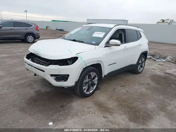 3C4NJCCB1LT218568 2020 JEEP COMPASS - Image 2