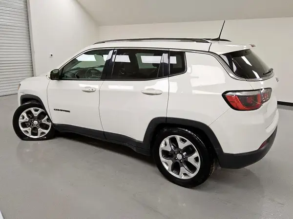 3C4NJCCB1MT522405 2021 JEEP COMPASS - Image 2