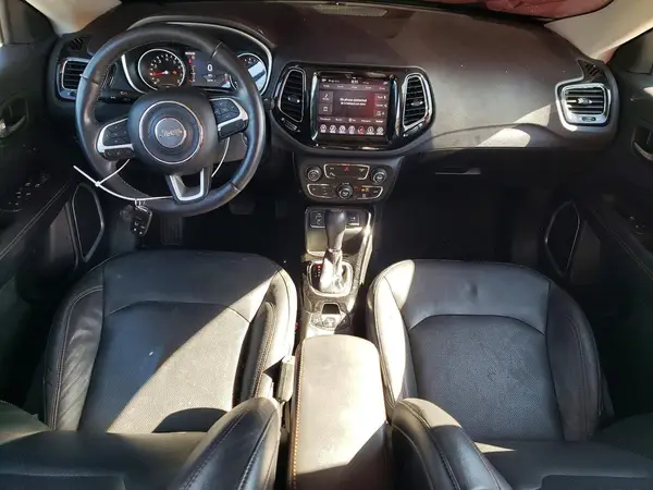 3C4NJCCB2JT205115 2018 JEEP COMPASS - Image 8