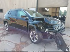 3C4NJCCB2JT272426 2018 JEEP COMPASS