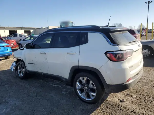 3C4NJCCB2JT309071 2018 JEEP COMPASS - Image 2