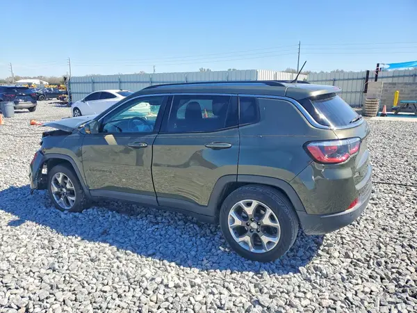 3C4NJCCB2JT358559 2018 JEEP COMPASS - Image 2