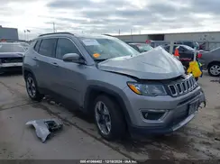 3C4NJCCB2KT662332 2019 JEEP COMPASS