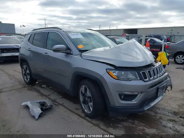 3C4NJCCB2KT662332 2019 JEEP COMPASS - Image 1